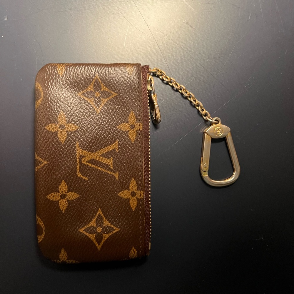 LOUIS VUITTON KEY POUCH MONOGRAM